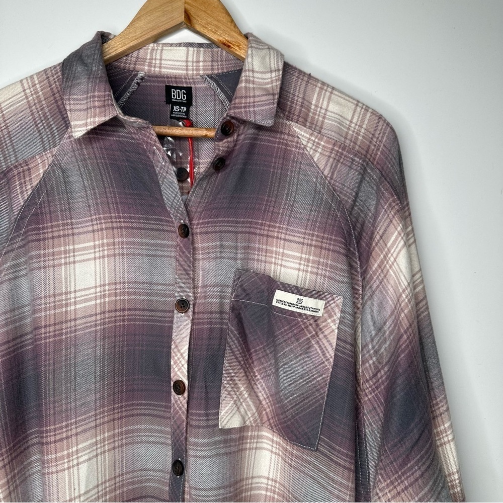 BDG Urban Outfitters NWT Brendan High Low Hem Button Front Flannel Shirt Size XS - Picture 3 of 9